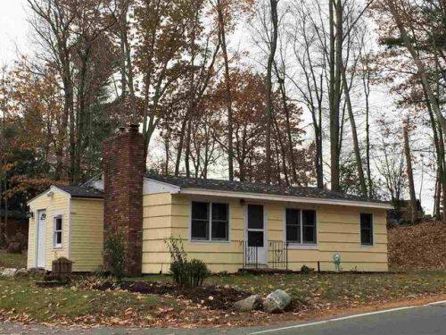 141 Wash Pond Rd, Hampstead, NH 03841-2107