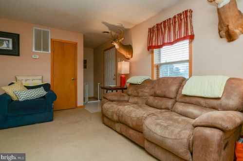 6408 Deer Mdw Rd, Farmington DE  19950-4564 exterior