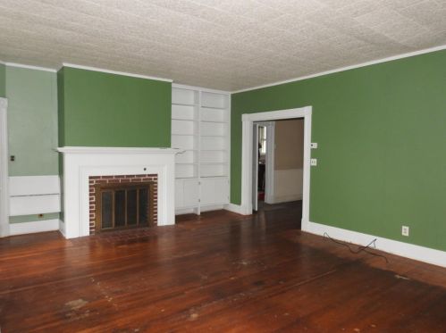6610 Brookville Rd, Miami, OH 45056-9205