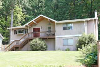 210 211 Pl, Redmond WA  98075-7503 exterior