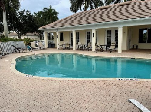 28649 San Lucas Ln, Bonita Springs FL  34135-8302 exterior