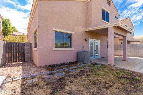 1342 Dunbar Dr, Phoenix AZ 85041-6151 exterior