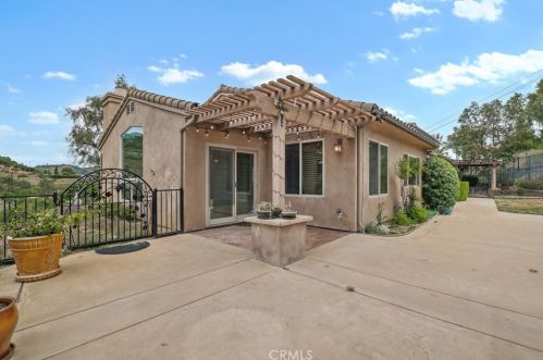 9063 Old Castle Rd, Valley Center CA  92082-5503 exterior