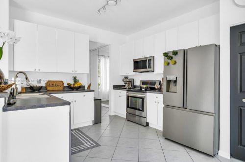 15042 20th St, Hollywood FL  33027-4363 exterior