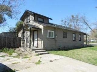 1044 Los Robles Blvd, Sacramento, CA 95838-4456