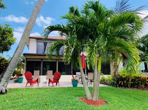 400 28th Ave, Delray Beach FL  33445-4408 exterior
