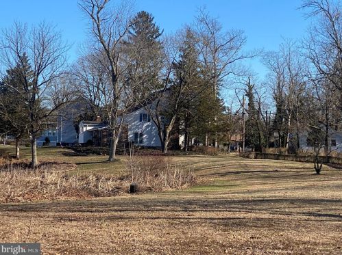 482 Landing St, Lumberton Township NJ  08048-1136 exterior