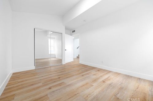 4393 Date Ave, La Mesa CA  91941-6412 exterior