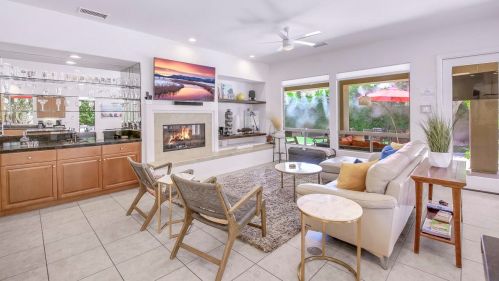 81075 Falling Leaf Ct, Indio CA  92201-8482 exterior