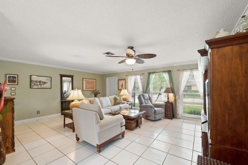 6372 Sleepy Willow Way, Delray Beach FL  33484-3511 exterior