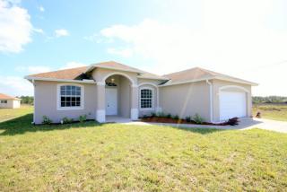731 Downer Ave, Lehigh Acres FL  33974-0579 exterior