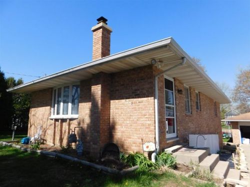 11318 Biscayne Ln, Cromwell, IN 46732-9649