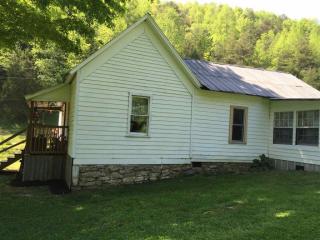 260 Paul Ln, Speedwell, TN 37870-6039