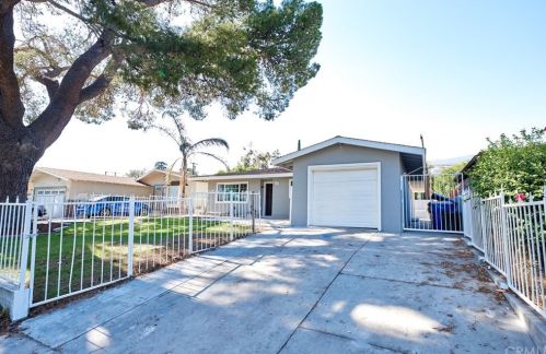 240 46th St, San Bernardino, CA 92404-1208