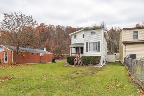104 Main St, Renfrew, PA 16053-9800