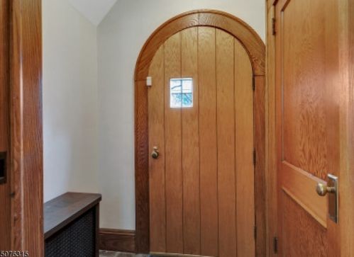 80 Davis Ave, Bloomfield, NJ 07003-4140