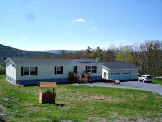 1071 Hill Rd, Middleburg, NY 12122-6220