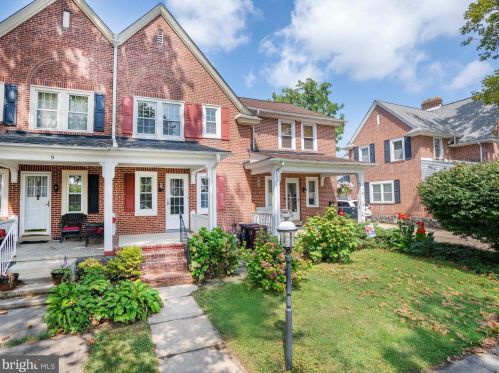 7 Sycamore St, Wilmington, DE 19805-3740