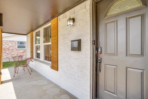 746 Vinecrest Ln, Richardson, TX 75080-3128