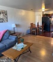 705 Green Tree Ln, Bear DE  19701-1075 exterior