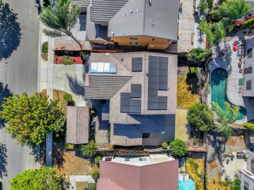 437 Creekside Dr, Grayson CA  95363-8834 exterior