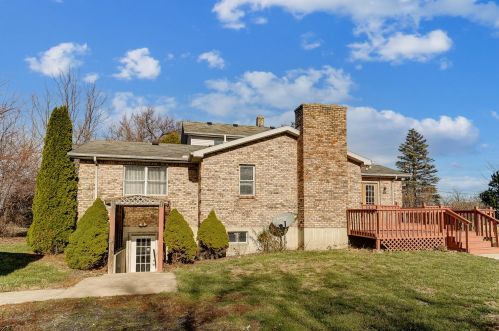 7186 National Rd, Brookville OH  45309-8784 exterior