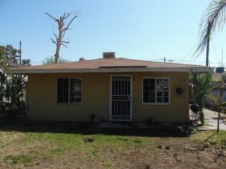 325 Airport Dr, Bakersfield, CA 93308-4168