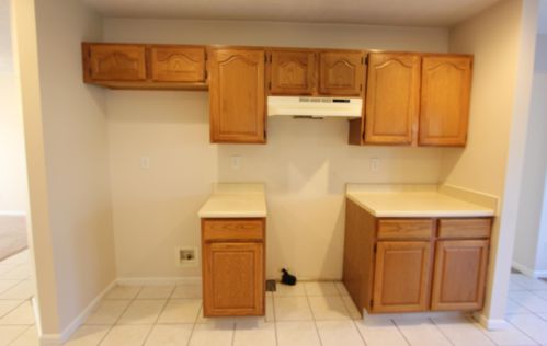 925 Sunset Dr, Englewood OH  45322-2251 exterior