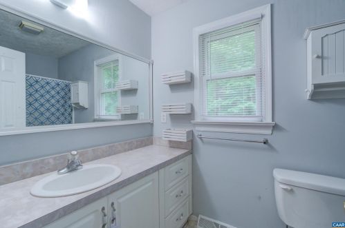 574 Warbonnet Trl, Mineral VA  23117-2838 exterior