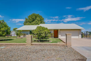 3628 Topeka Dr, Glendale, AZ 85308-2328