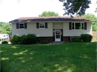 500 Timothy Dr, Elizabeth, PA 15037-2850