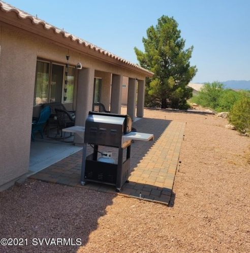 800 Cedar Ridge Ct, Cornville, AZ 86325-4861