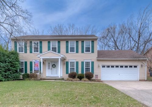 3477 Grasmere Dr, Lexington, KY 40503-4158