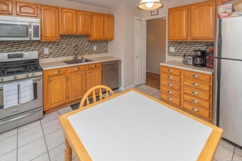 40 Lincoln Rd, Monroe, NY 10950-5000
