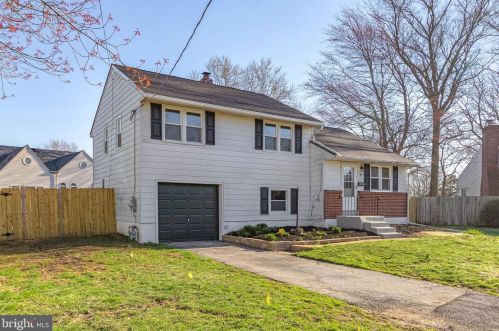8 Center Cir, Wilmington, DE 19808-5705