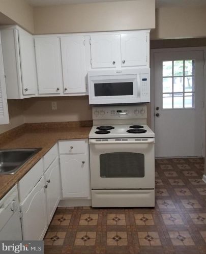 1601 Mason Run, Pine Hill NJ  08021-6809 exterior