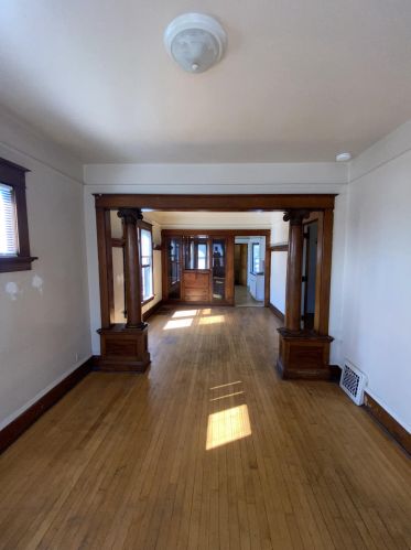 1547 Cesar E Chavez Dr, Milwaukee, WI 53204-2717