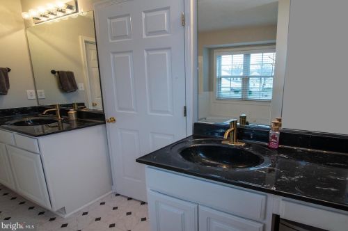 3809 Alberta Dr, Fredericksburg VA  22408-7713 exterior