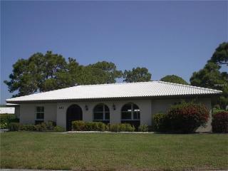 647 Signorelli Dr, Nokomis, FL 34275-3504