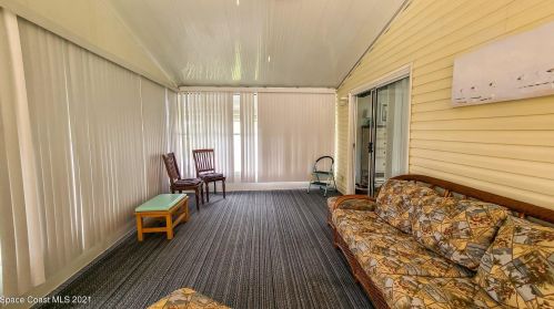 307 Basswood Ct, Cocoa FL  32926-3159 exterior