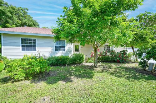 1912 Sheffield Ave, Marco Island FL  34145-6703 exterior