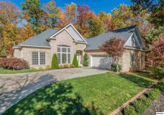 8011 Mountain Ridge Dr, Mooresburg TN  37811-2688 exterior