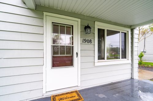 1908 Oneka Ave, Liberty Township OH  45042 exterior