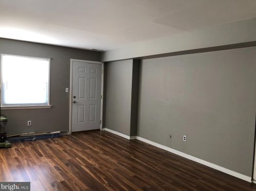 403 Winding Way, West Deptford, NJ 08093-2201