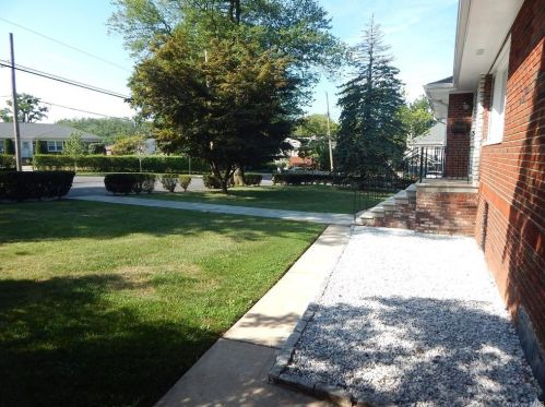 105 Jackson Ave, New Rochelle NY  10803-3105 exterior