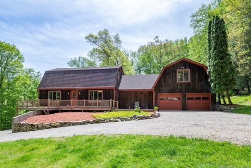 43 Old Bridge Rd, Brookfield Center, CT 06804-1212