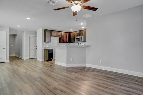 2737 Washington St, Denison TX  75020-1443 exterior