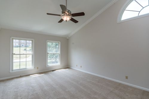 8235 Woodcreek Dr, Florence KY  41042-9119 exterior