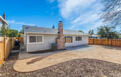 7301 Sunwood Way, Citrus Heights CA  95621-1869 exterior