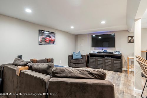 208 Virginia Dr, Bricktown NJ  08723-6521 exterior